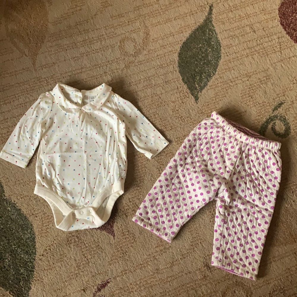 GAP polka dot onesie and reversible pants